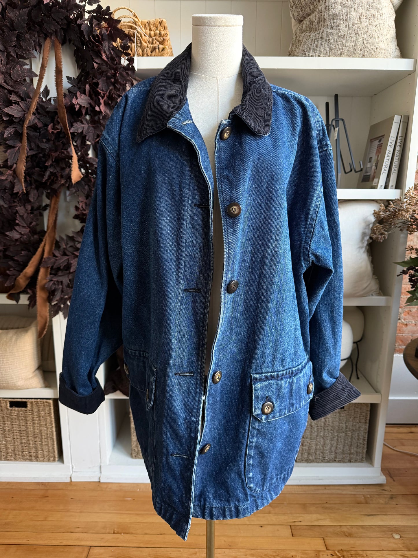 90s St John’s Bay denim barn coat. Fits M-XL