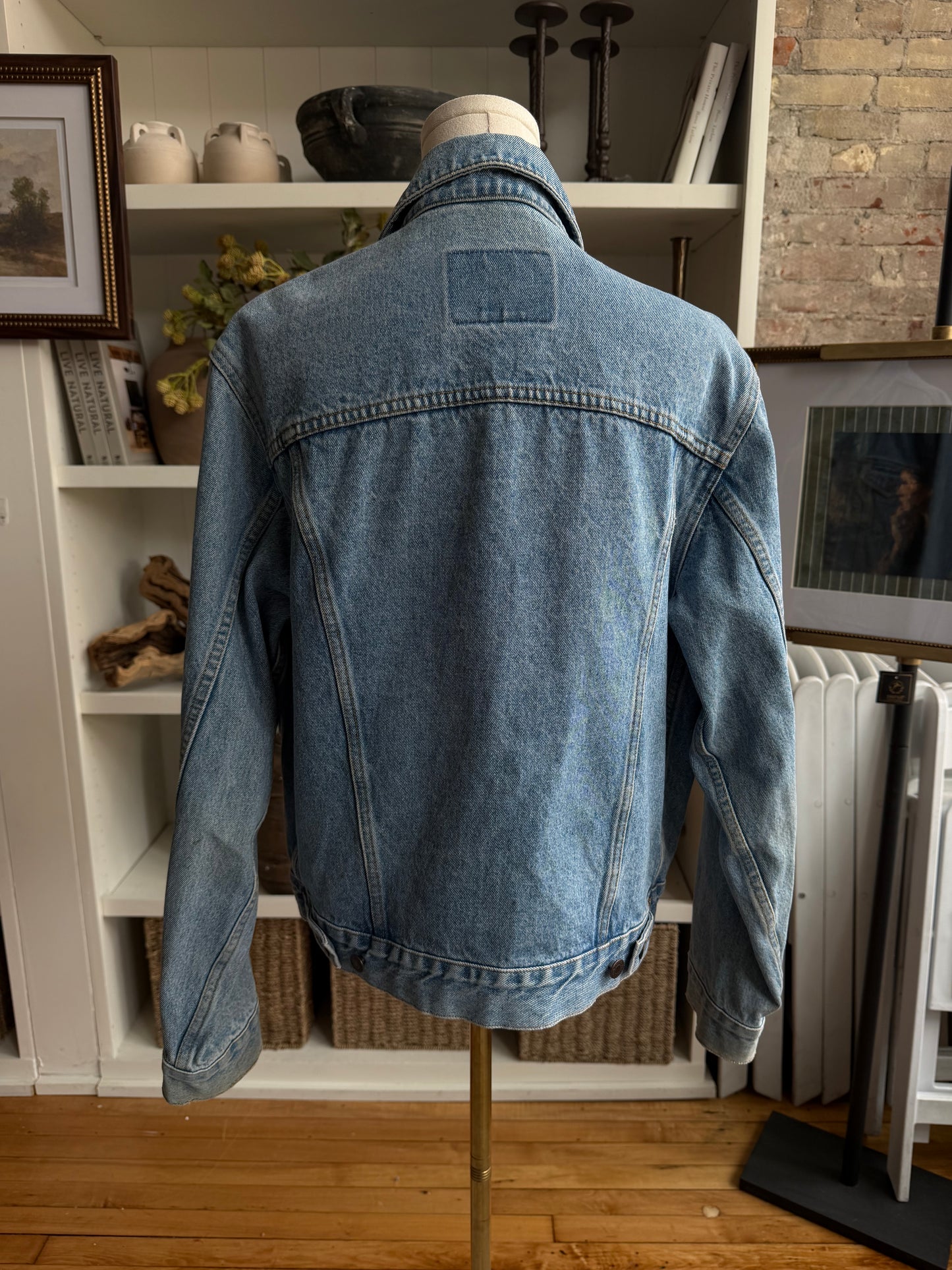 90s Gap classic denim jacket