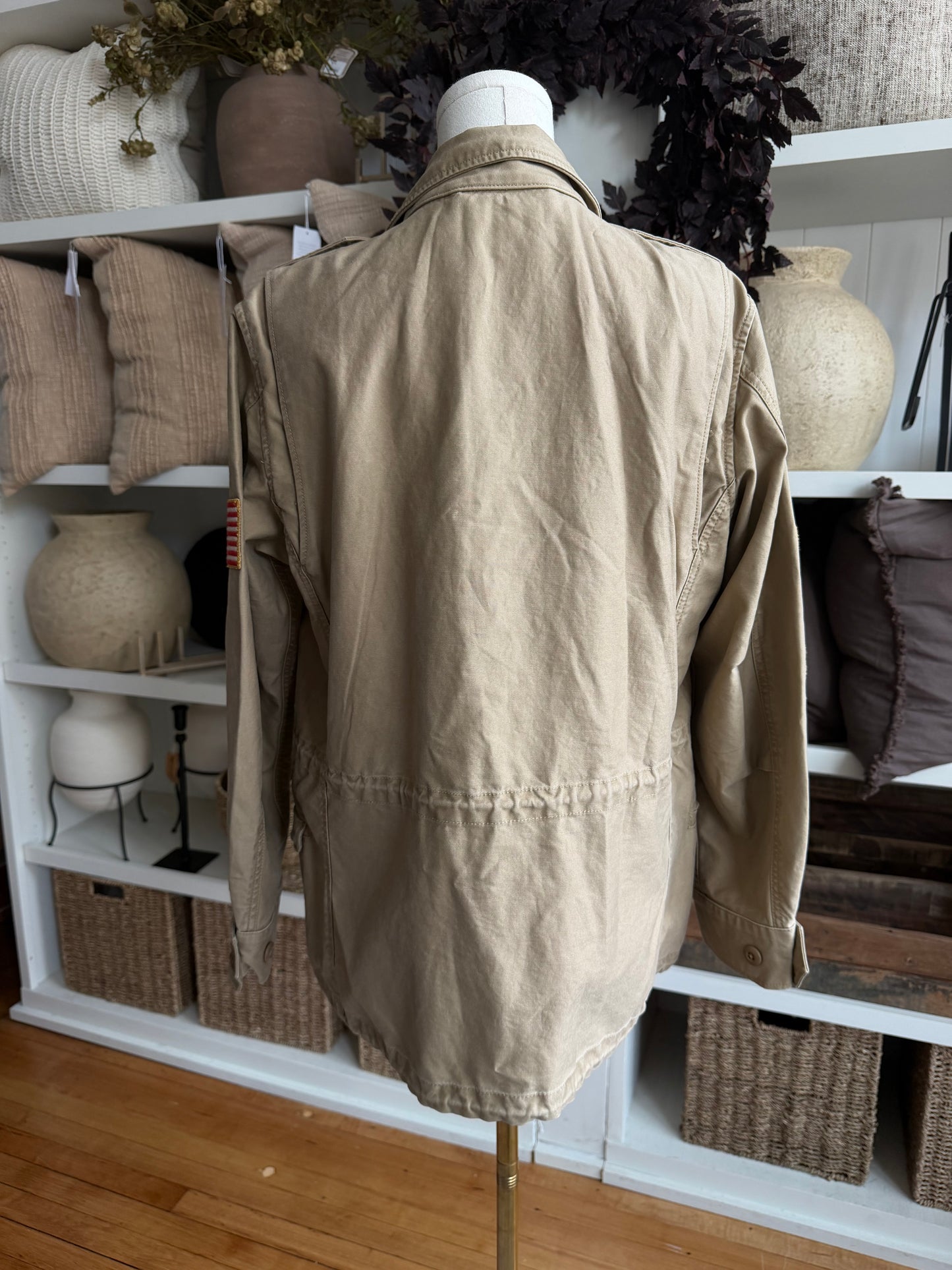Polo Ralph Lauren military jacket with patches. Fits XXS-S