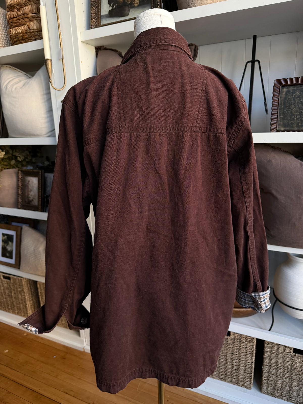 90s Cabin Creek brown chore coat. Fits S-L