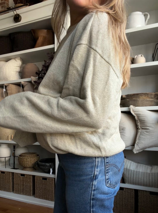 90s Gant Cotton sweater. Made in Hong Kong. Fits M-XL