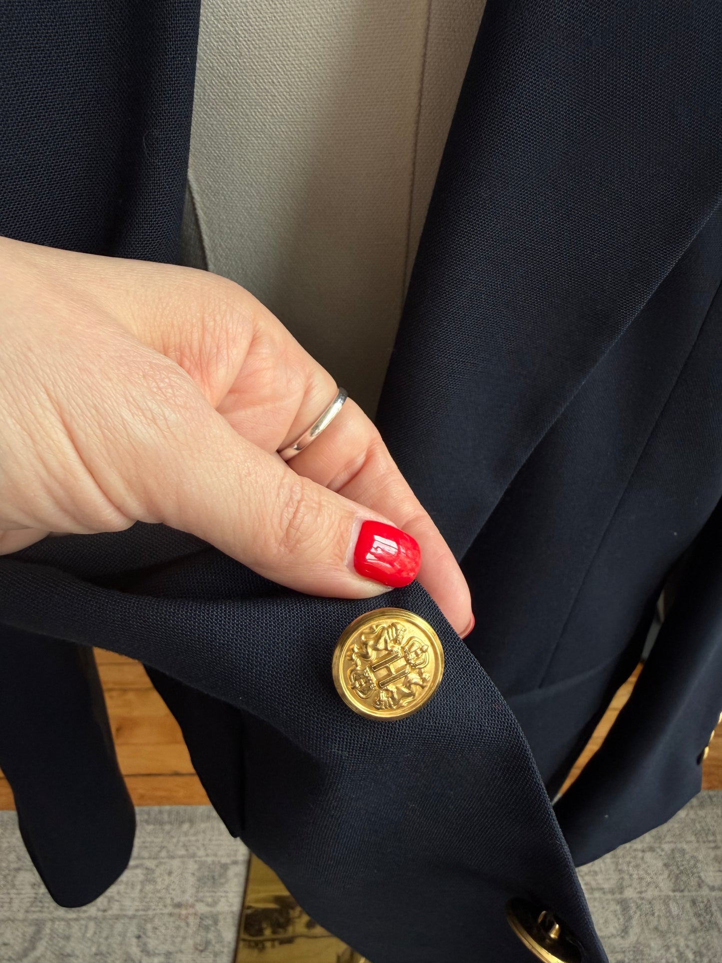 80s Hagaar lightweight navy wool blazer. Made in the USA