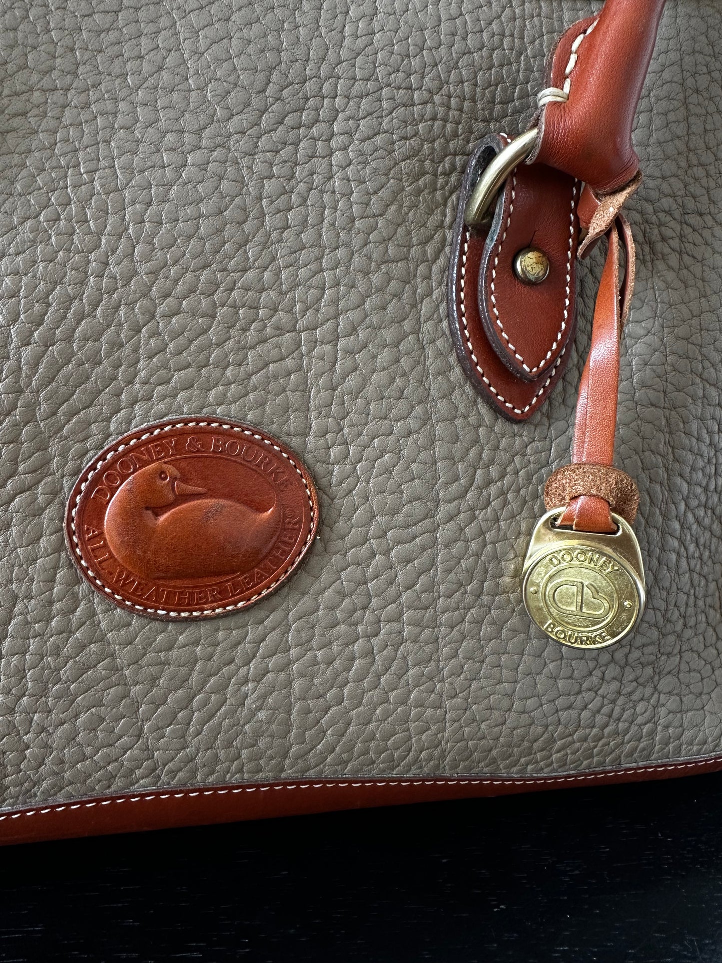 90's Dooney & Bourke Taupe Top Zip Shoulder Satchel