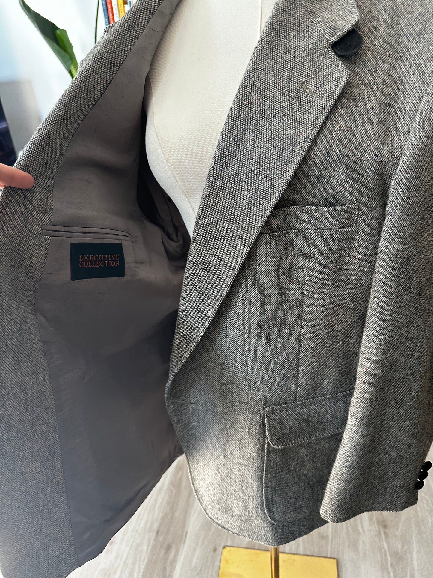 80s Executive Collection wool tweed blazer with suede elbow patches