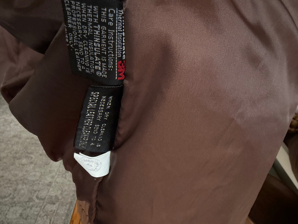 90s Wilson’s Adventure Bound leather bomber. Fits S-L