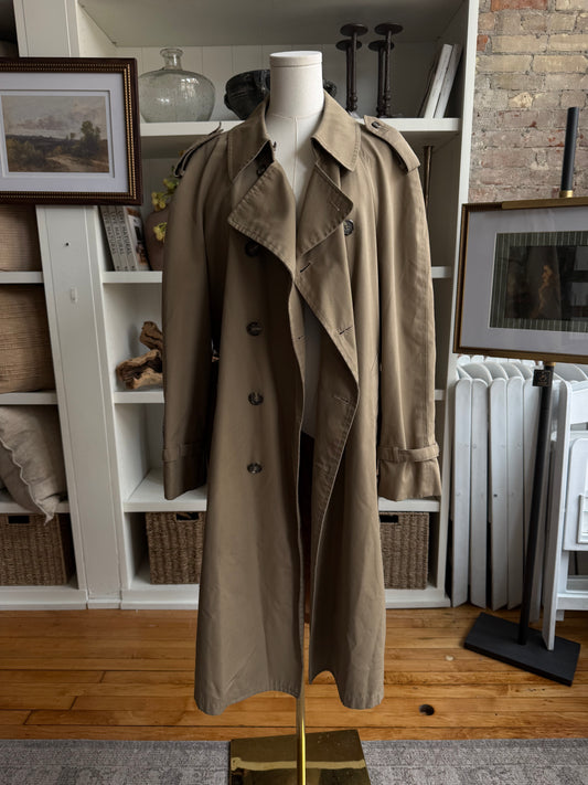 Vintage trench. Made in Korea