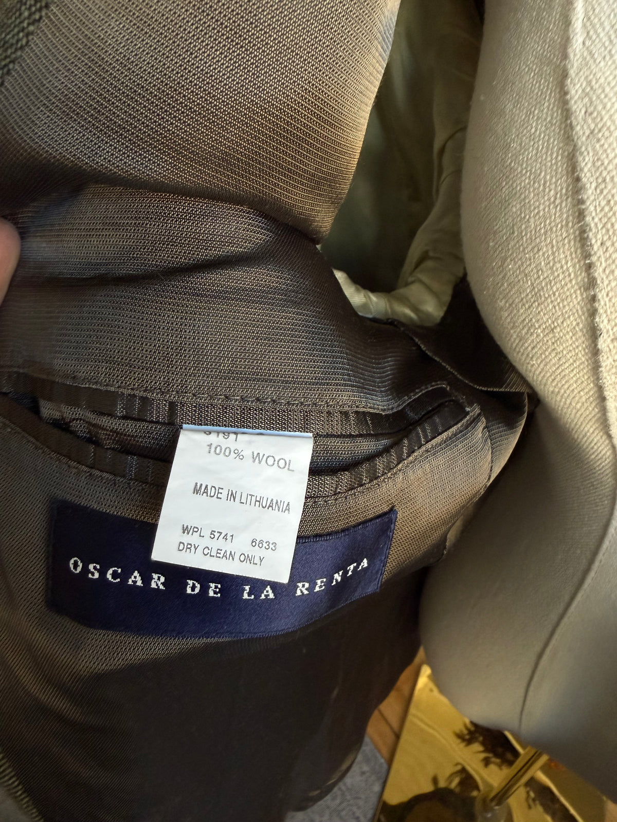90s Oscar De La Renta green wool blazer. Fits XS-M