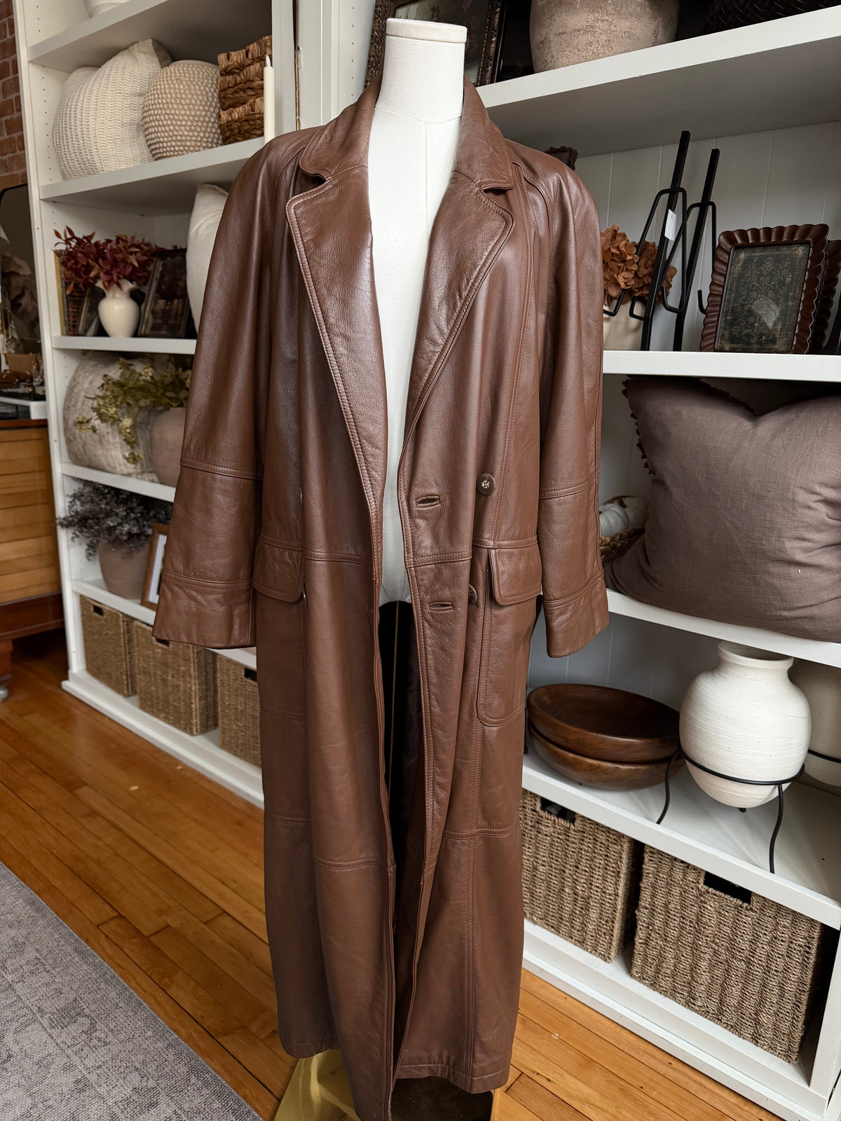 90s Together! leather trench. Fits S-L