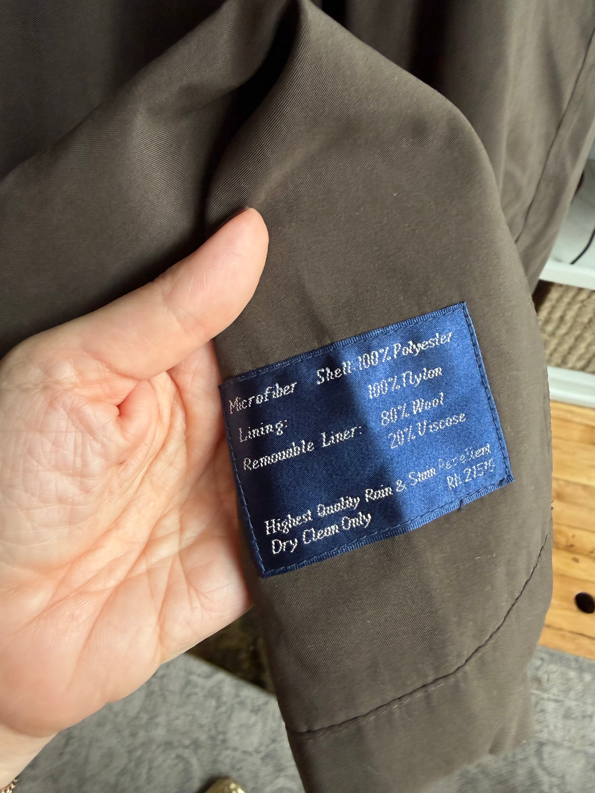 90s Ralph by Ralph Lauren brown trench. Fits M-XL tall