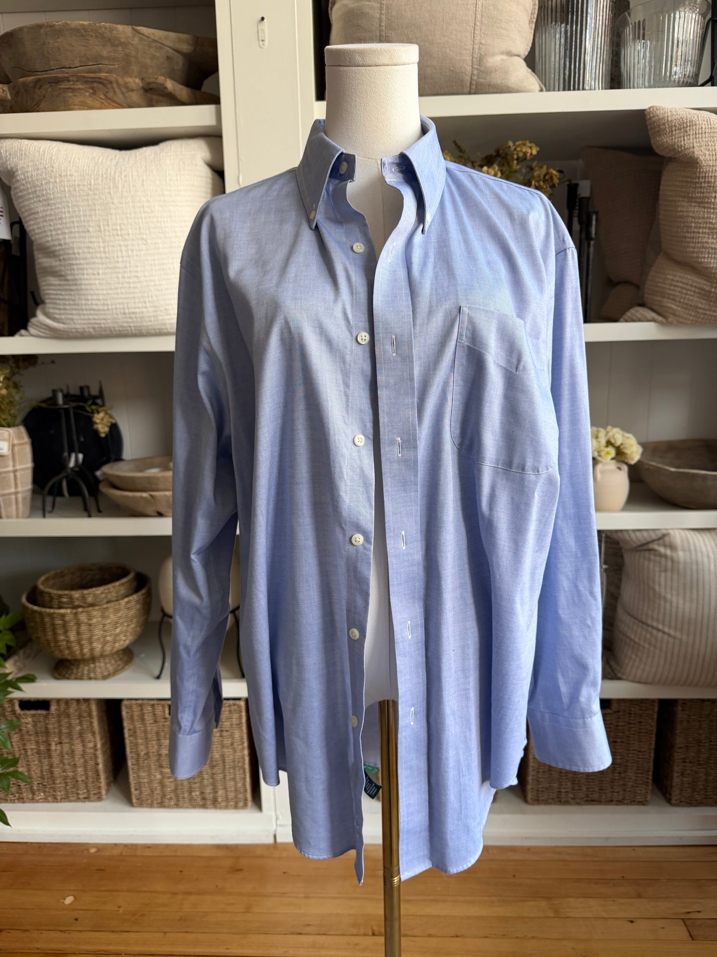 90s Lauren Ralph Lauren blue poplin button down