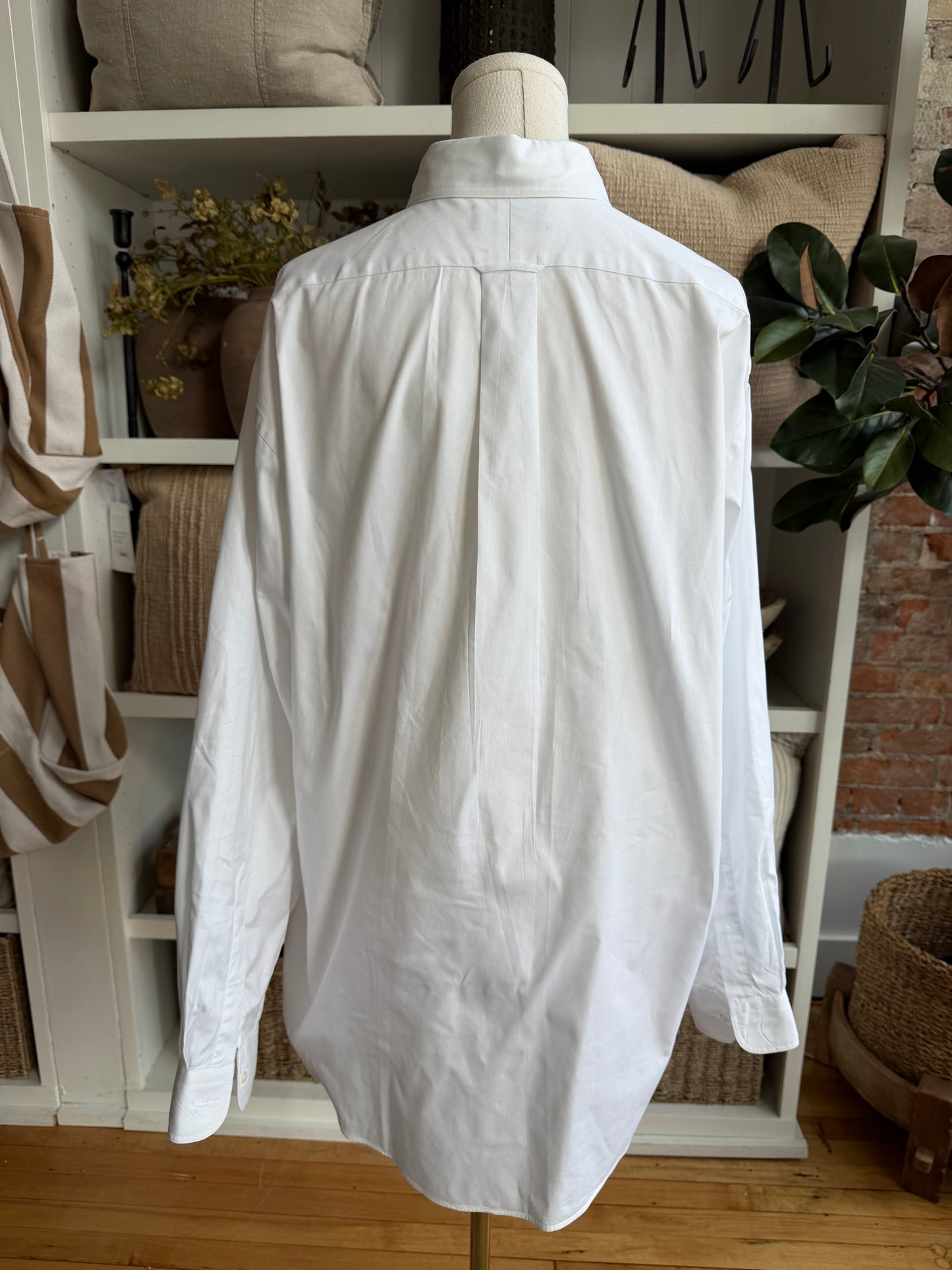 90s Lands Ends with polin button down. Made in Hong Kong