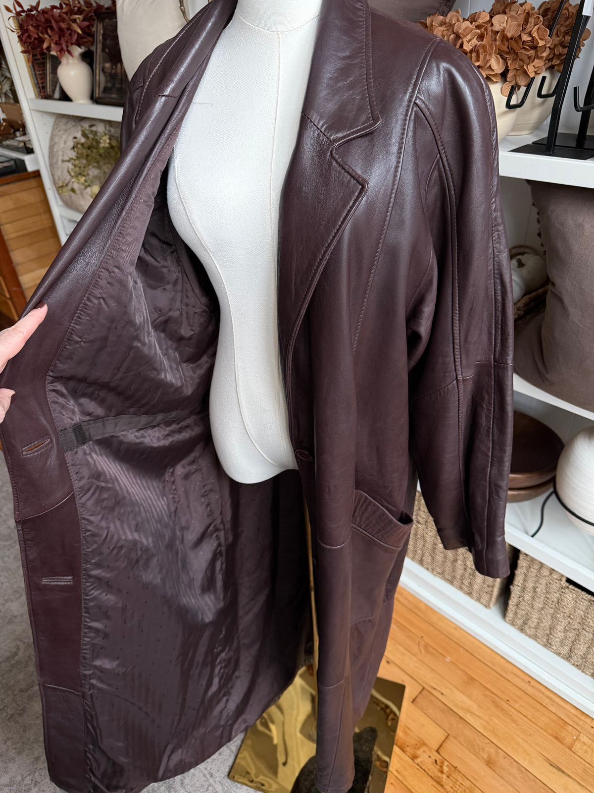 90s Preston Yorke dark burgundy leather trench. Made in Korea. Fits M-XL