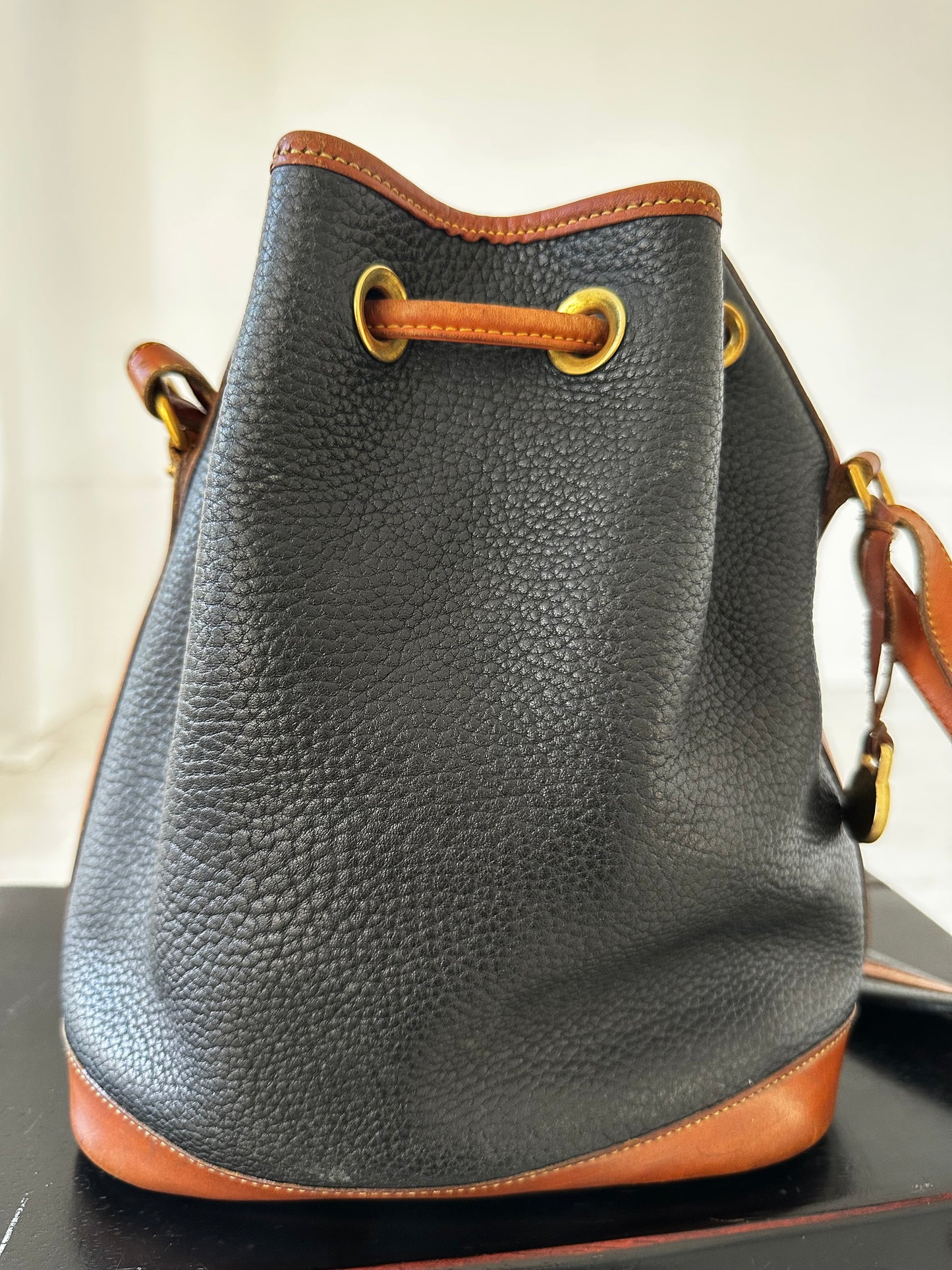 90s Dooney and Bourke black bucket bag