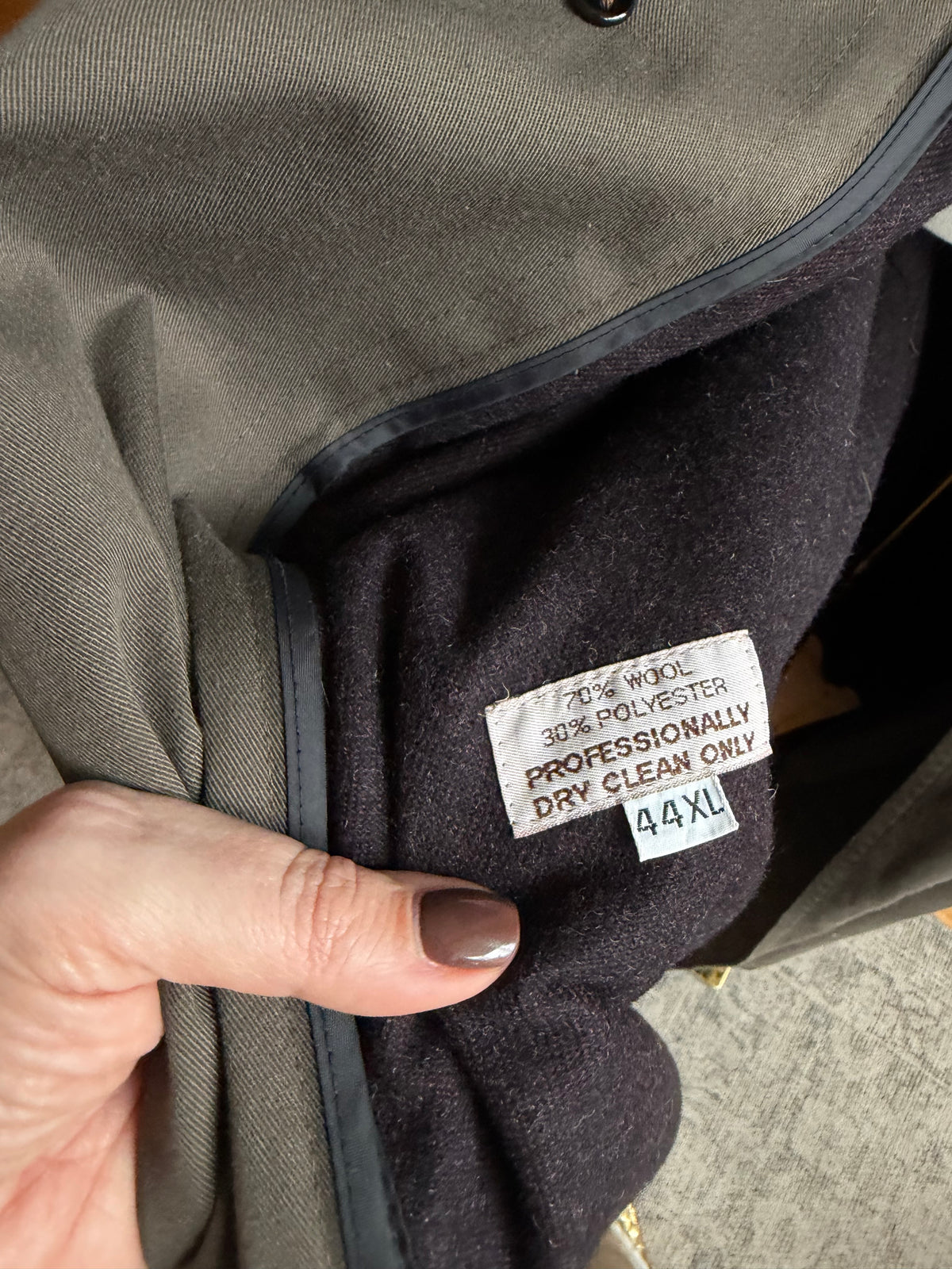 Vintage Christian Dior green trench. Fits M-XL tall