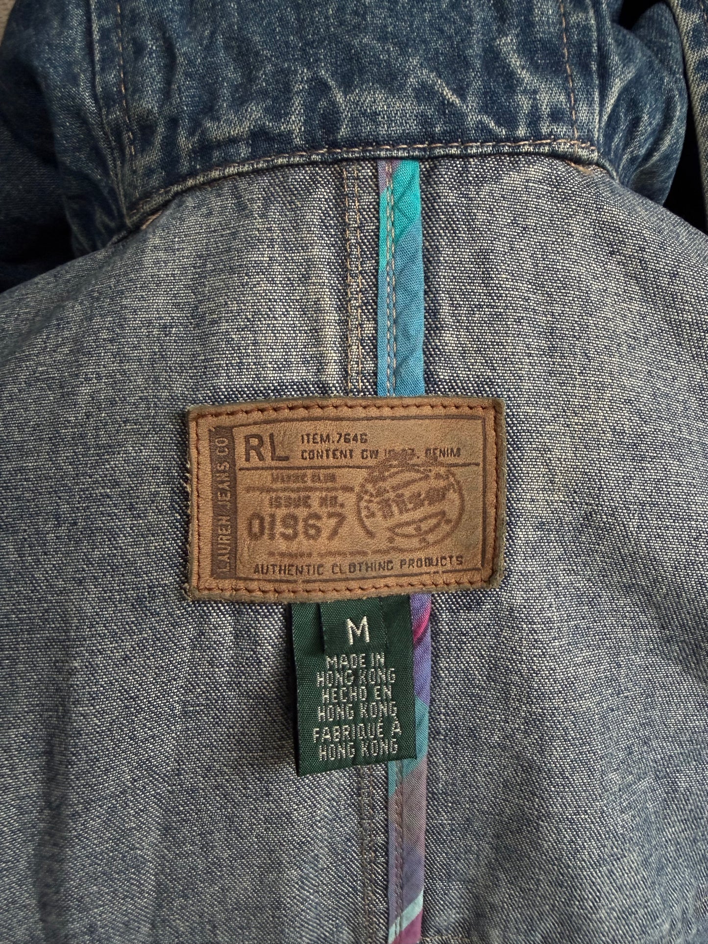 90s Lauren Jens Co denim toggle coat. Made in Hong Kong. Fits XS-M