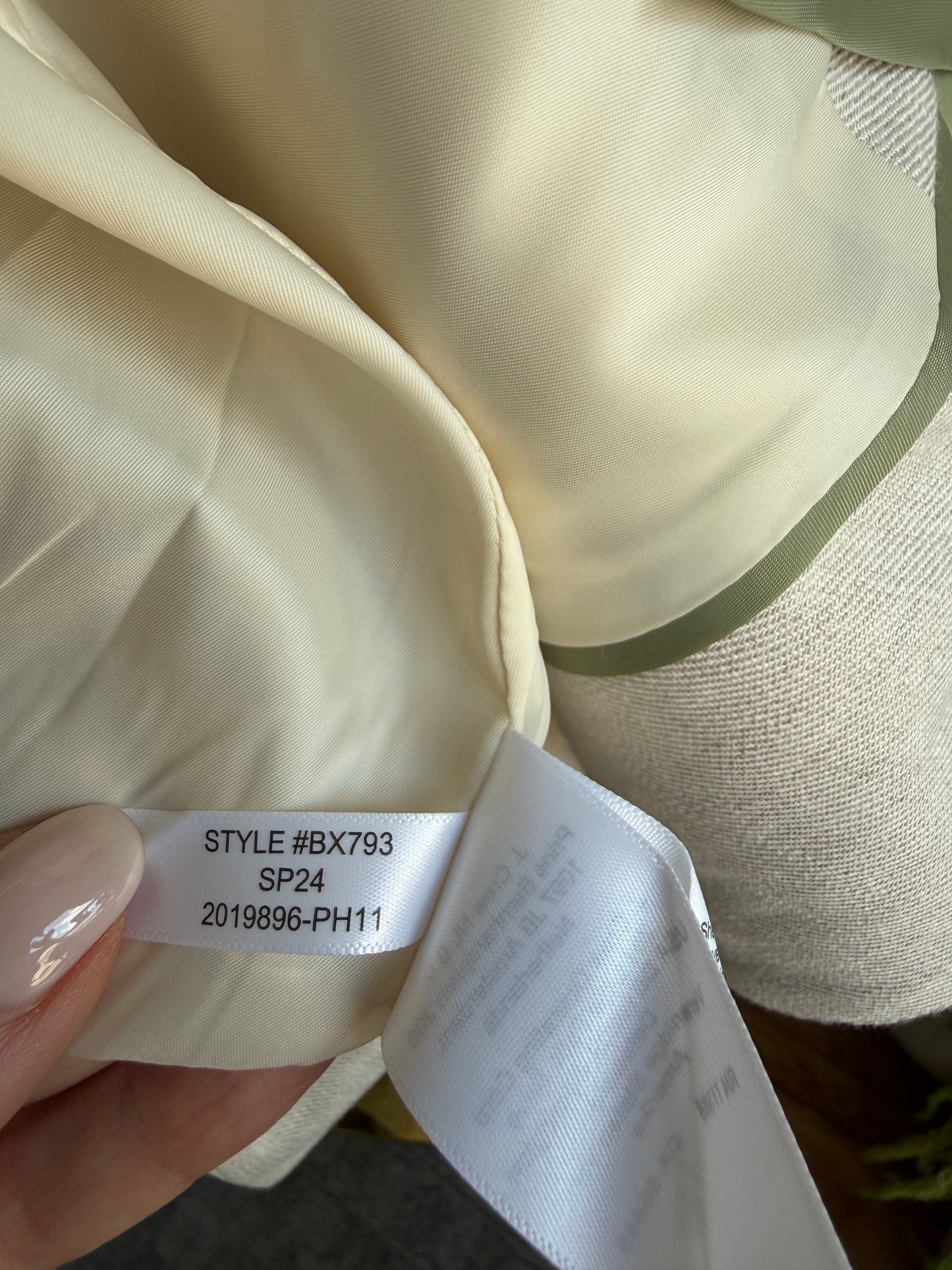 JCrew Carolina flare stretch linen blend and matching blazer. Pants in an 8 and jacket in a 10 (jacket runs small). NWT