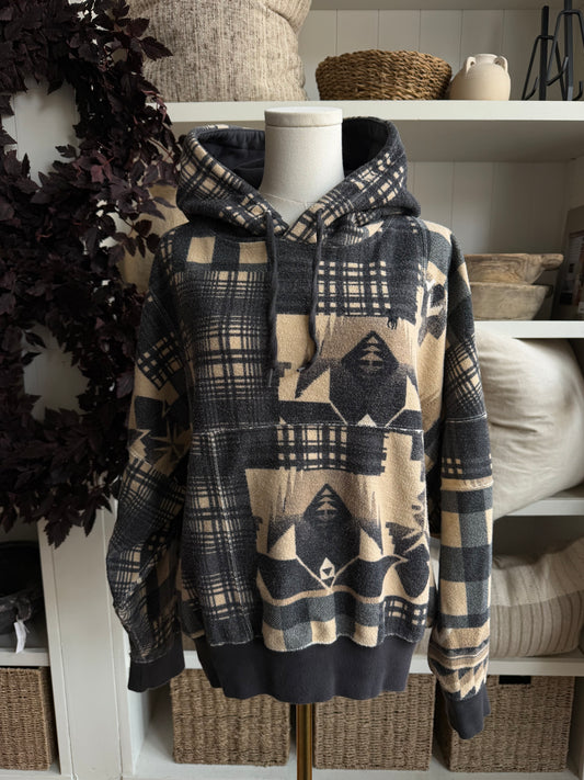 Polo Ralph Lauren heavyweight cotton hoodie. Fits S-L petite
