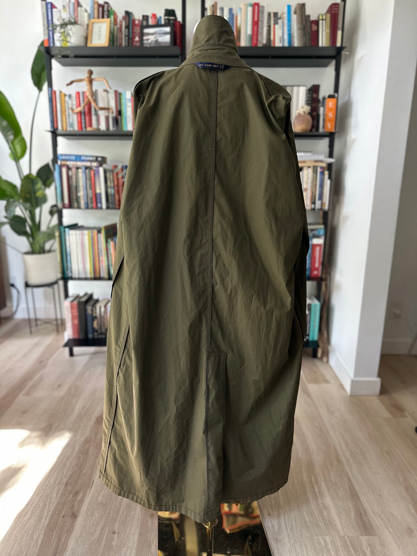 80s/90s Chaps Ralph Lauren light weight olive trench.