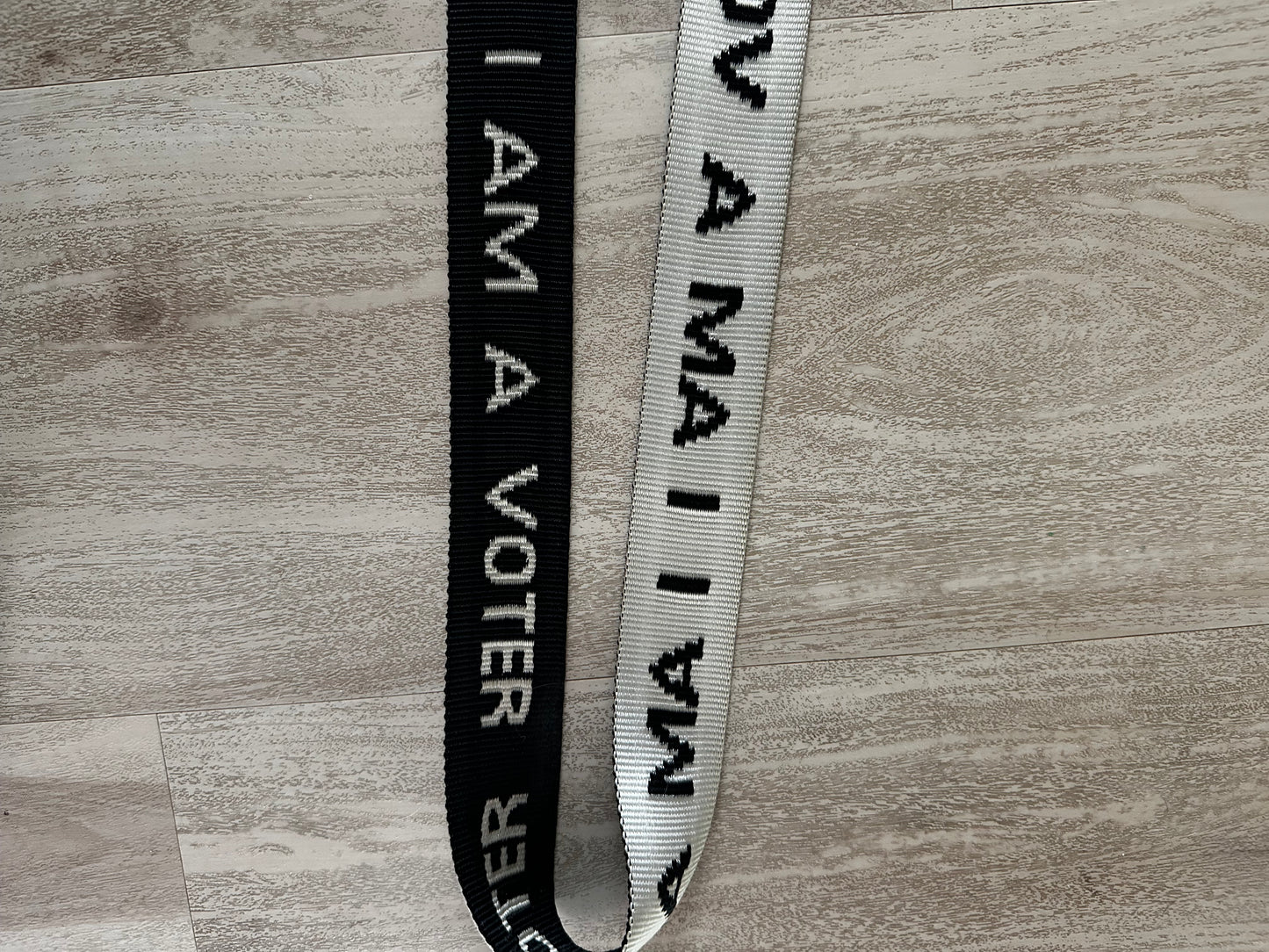 Clarev “I Am A Voter” bag strap
