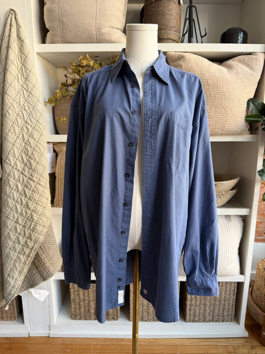 90s Nordstrom button cotton button down. Made in Hong Kong