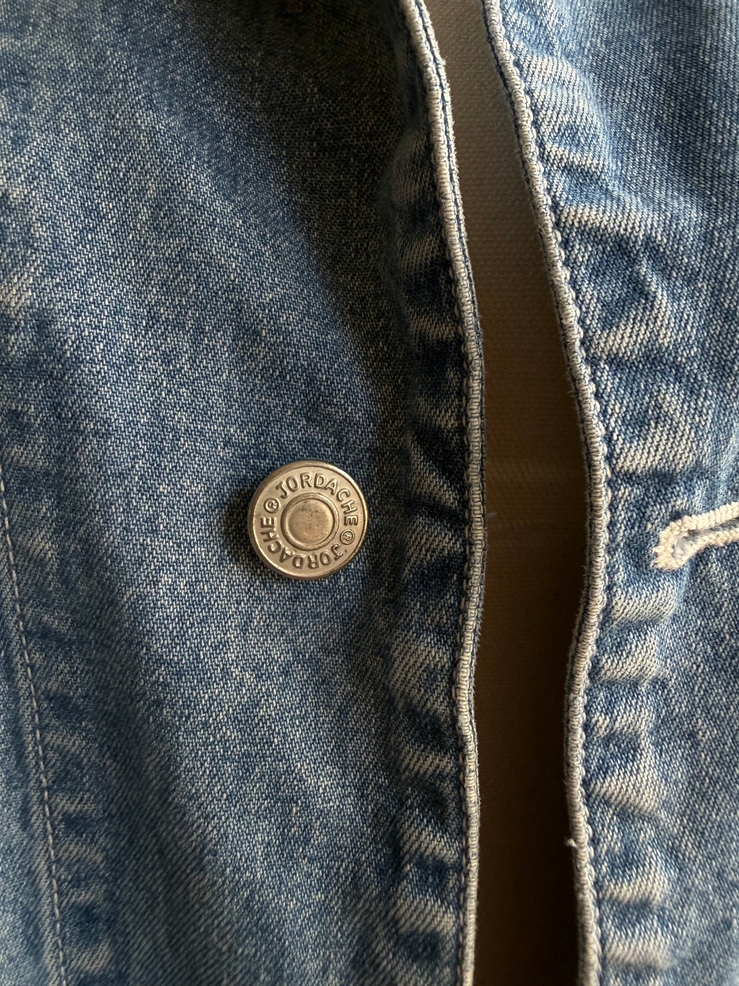 80s Jordache denim chore coat. Fits S-L