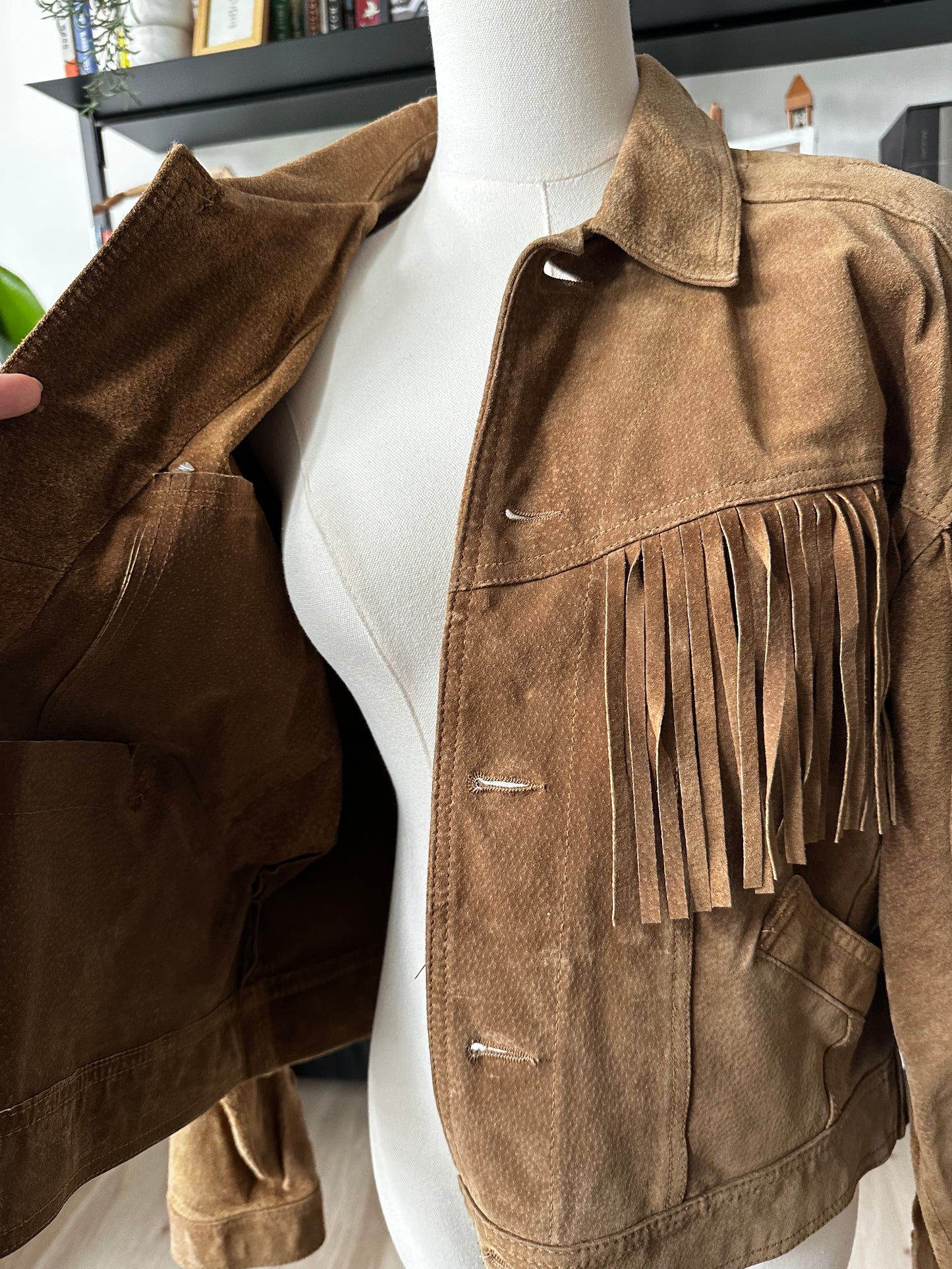 80s/90s Lizwear suede fringe jacket with removable shoulder pads. Made in Korea