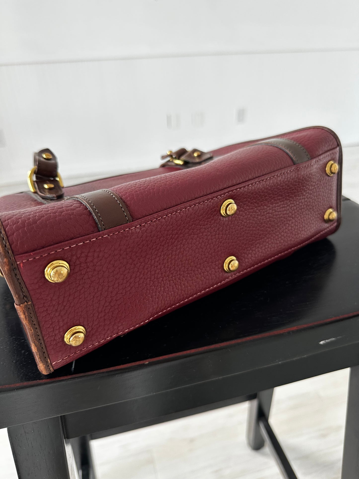 90s Dooney and Bourke zip top satchel in merlot wine