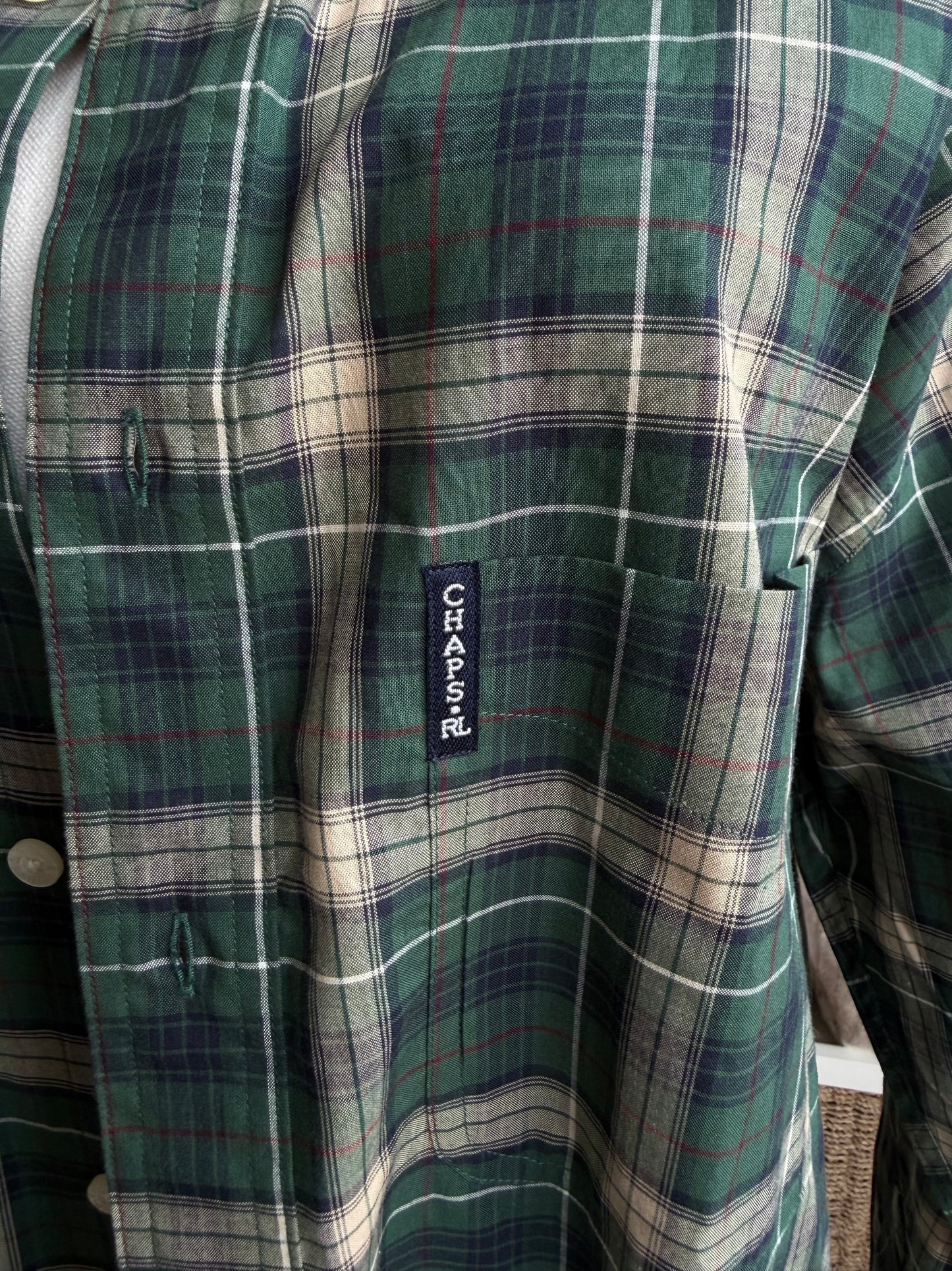 90s Chaps Ralph Lauren plaid button down. Fits S-L