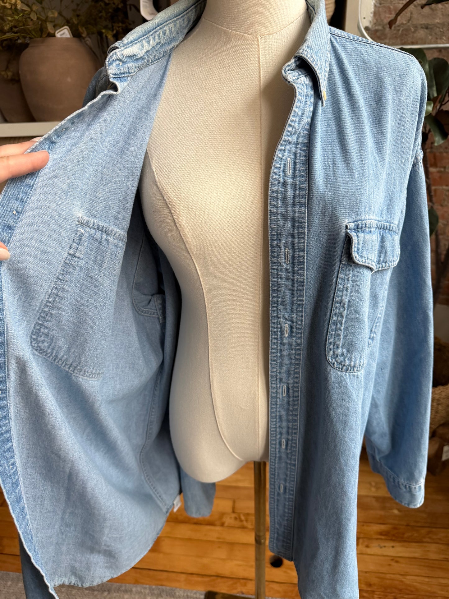 90s Geoffrey Beene denim button down
