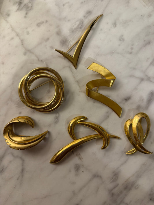 Gold Brooch pack