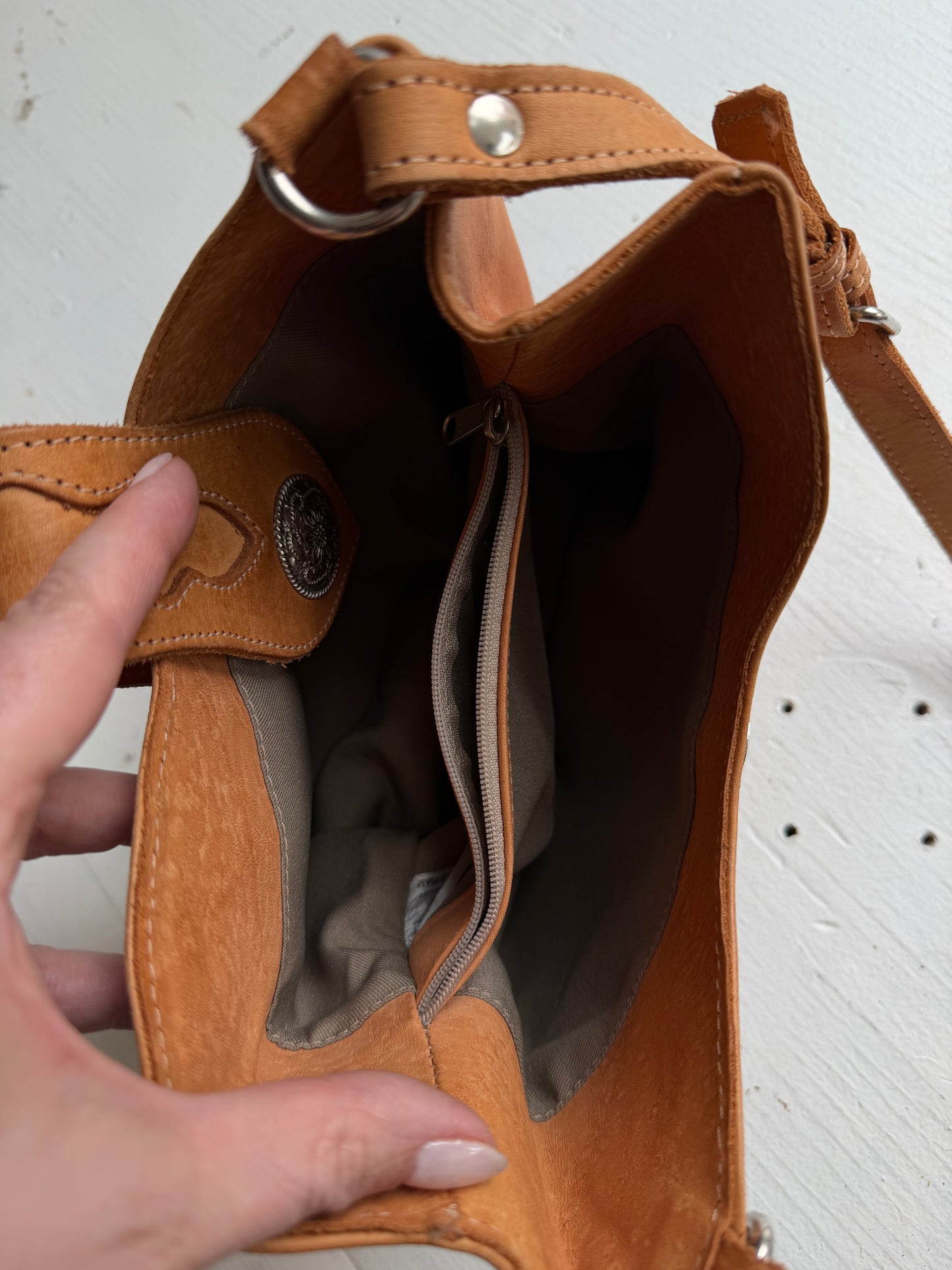 90s Grants Natural tooled leather crossbody bag. Made in Paraguay