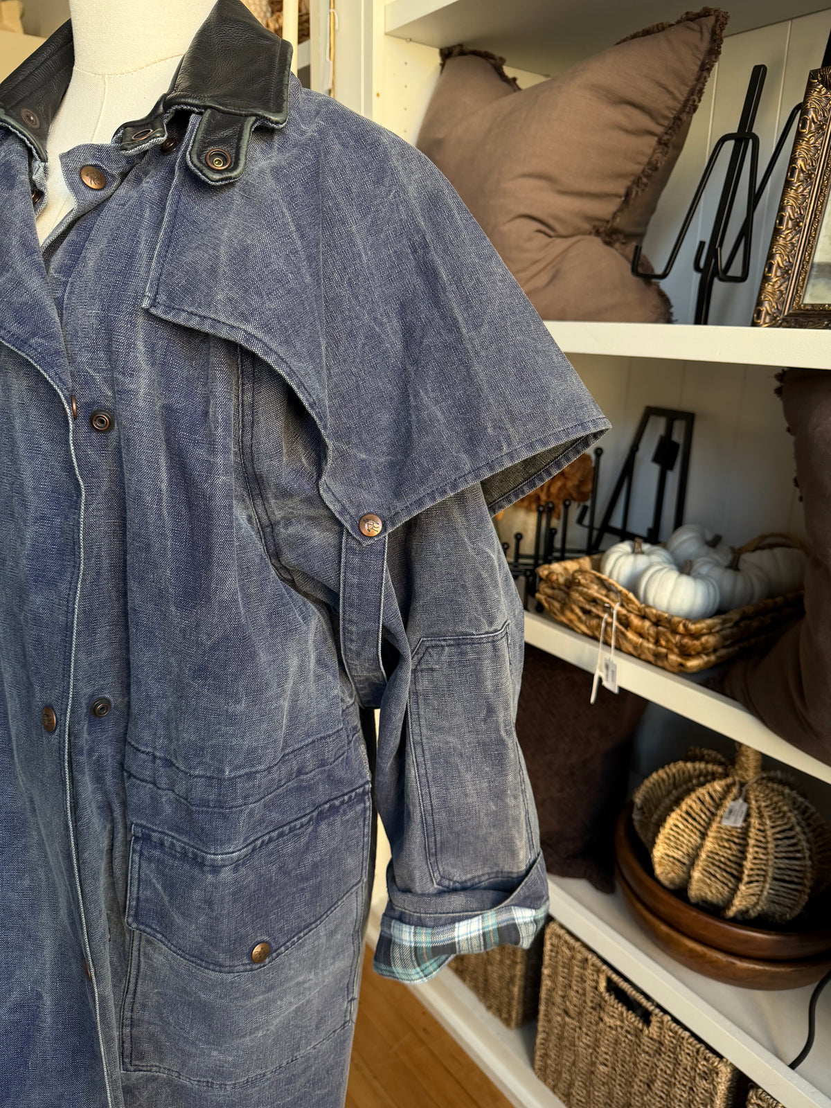 90s Outback Trading Co Oilskin Canvas Ranch duster with detachable cape