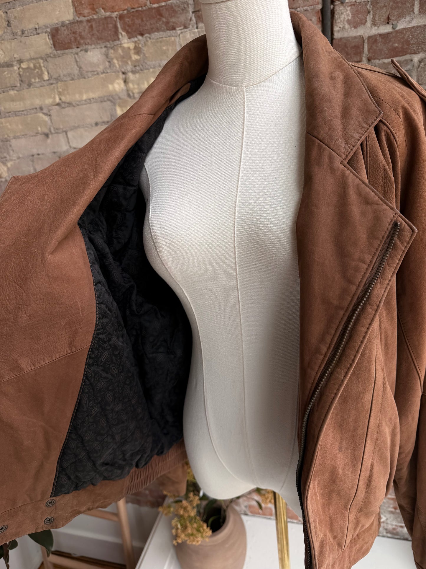 90s GIII leather bomber. Made in Korea