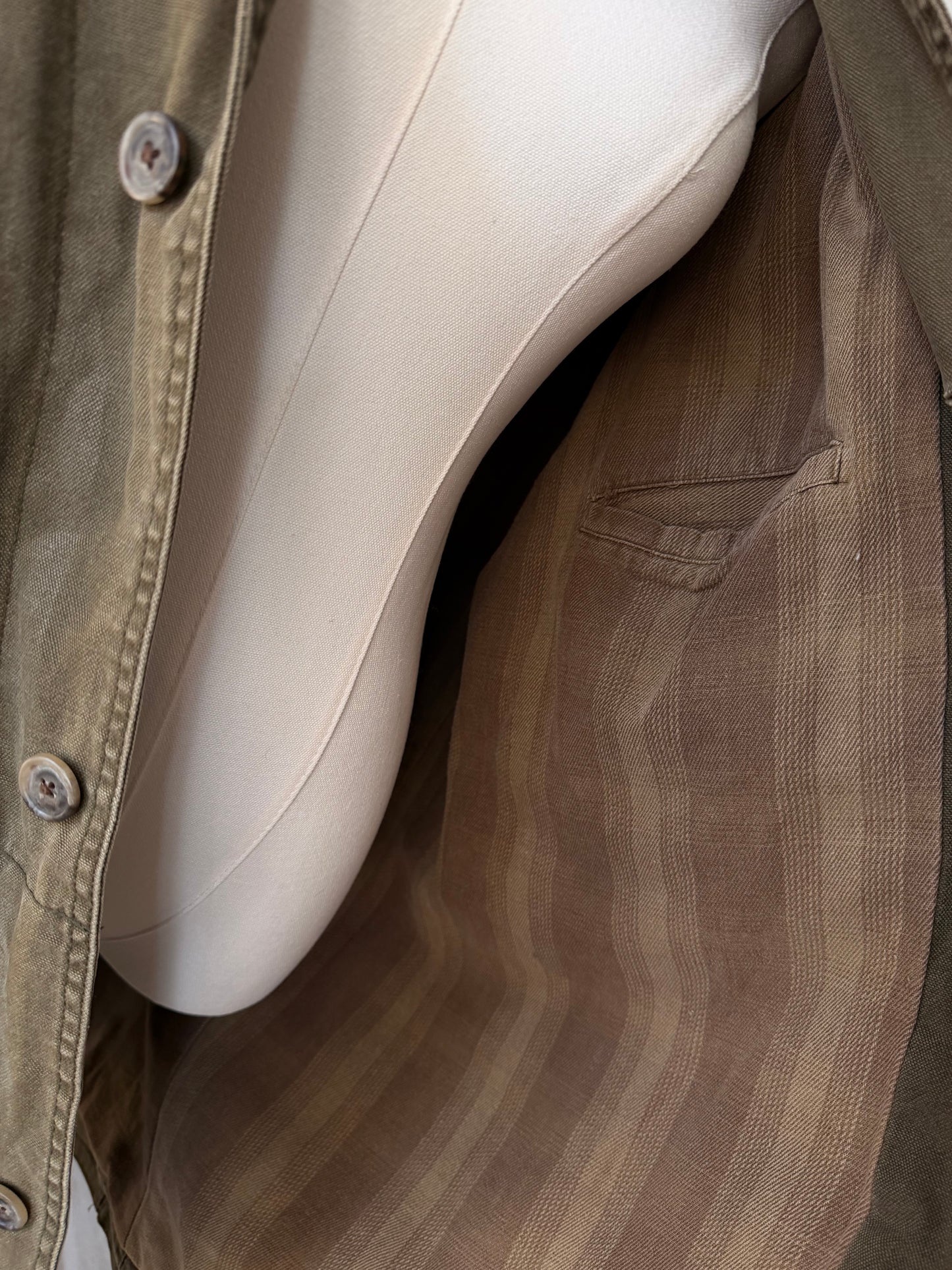 90s Banana Republic green barn coat. Made in Hong Kong