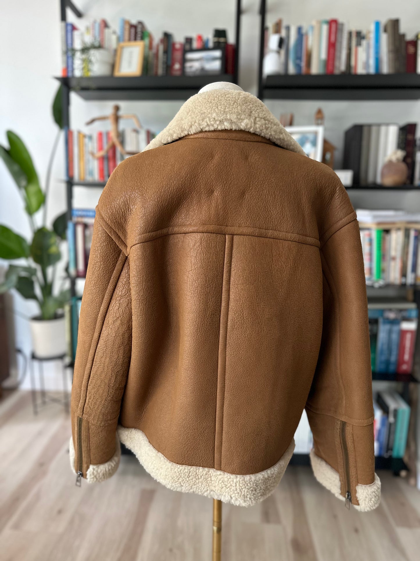 Madewell Oversized Shearling Motorcycle Jacket. NWT. Size Medium. Retails for $748