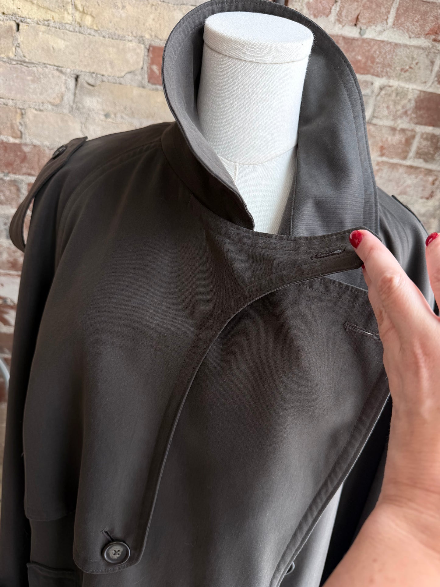 90s Preswick & Moore drapey trench with zip out lining