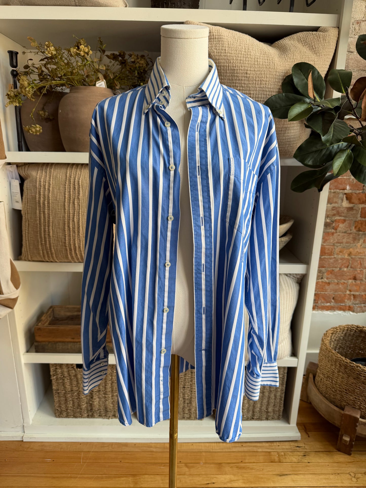 00s Tommy Hilfiger striped poplin button down
