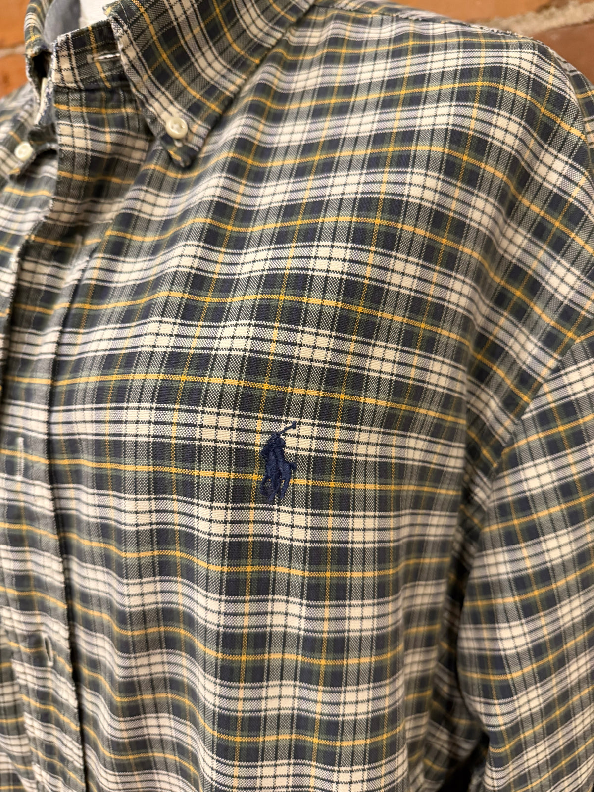 90s Polo Ralph Lauren plaid button down. Fits M-XL