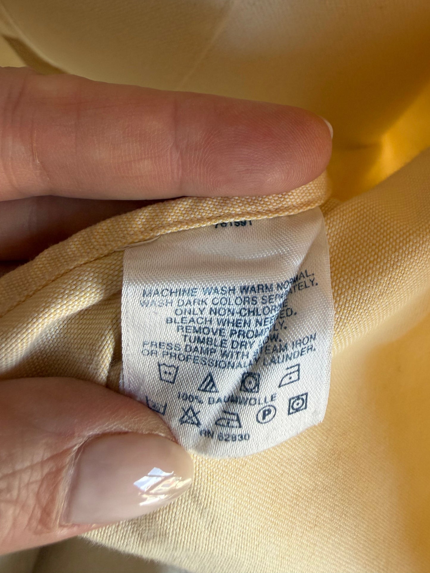 90s Lands End yellow oxford. Made in Hong Kong