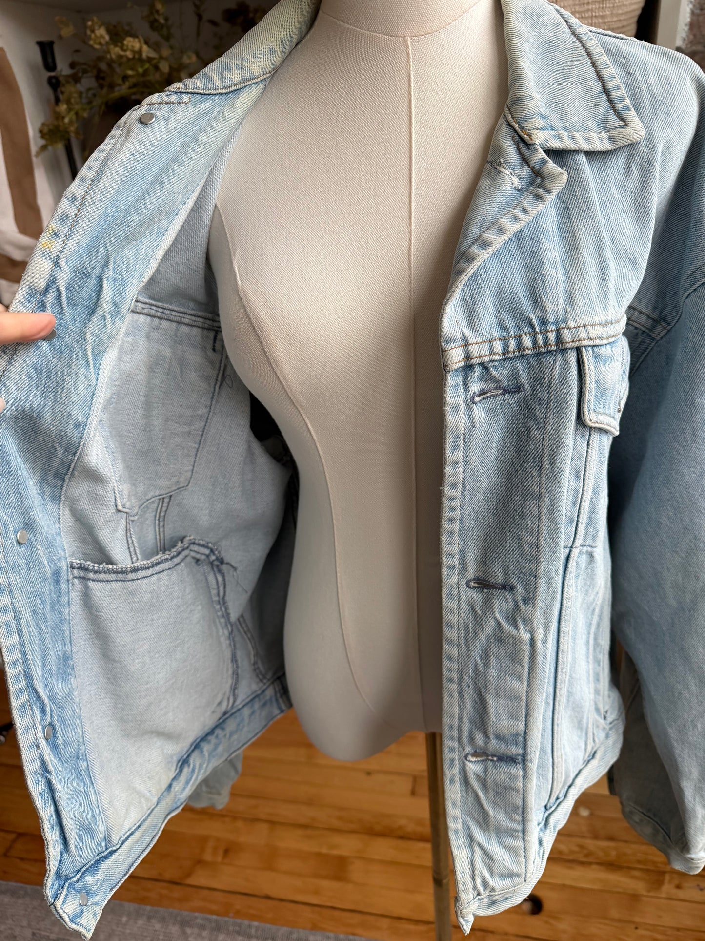 90s Gap light wash denim jacket
