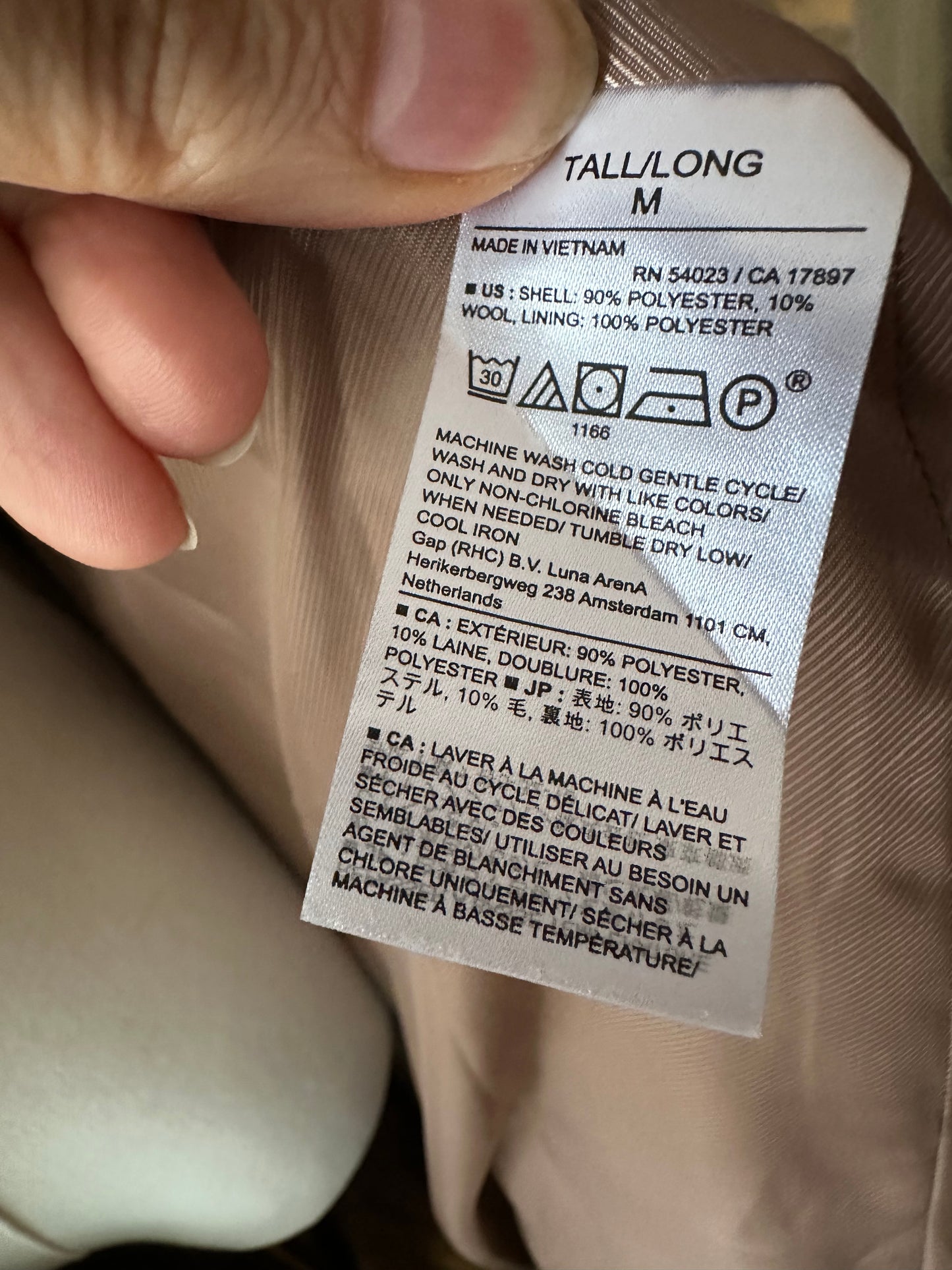 Banana Republic factory plaid trench coat. Size medium