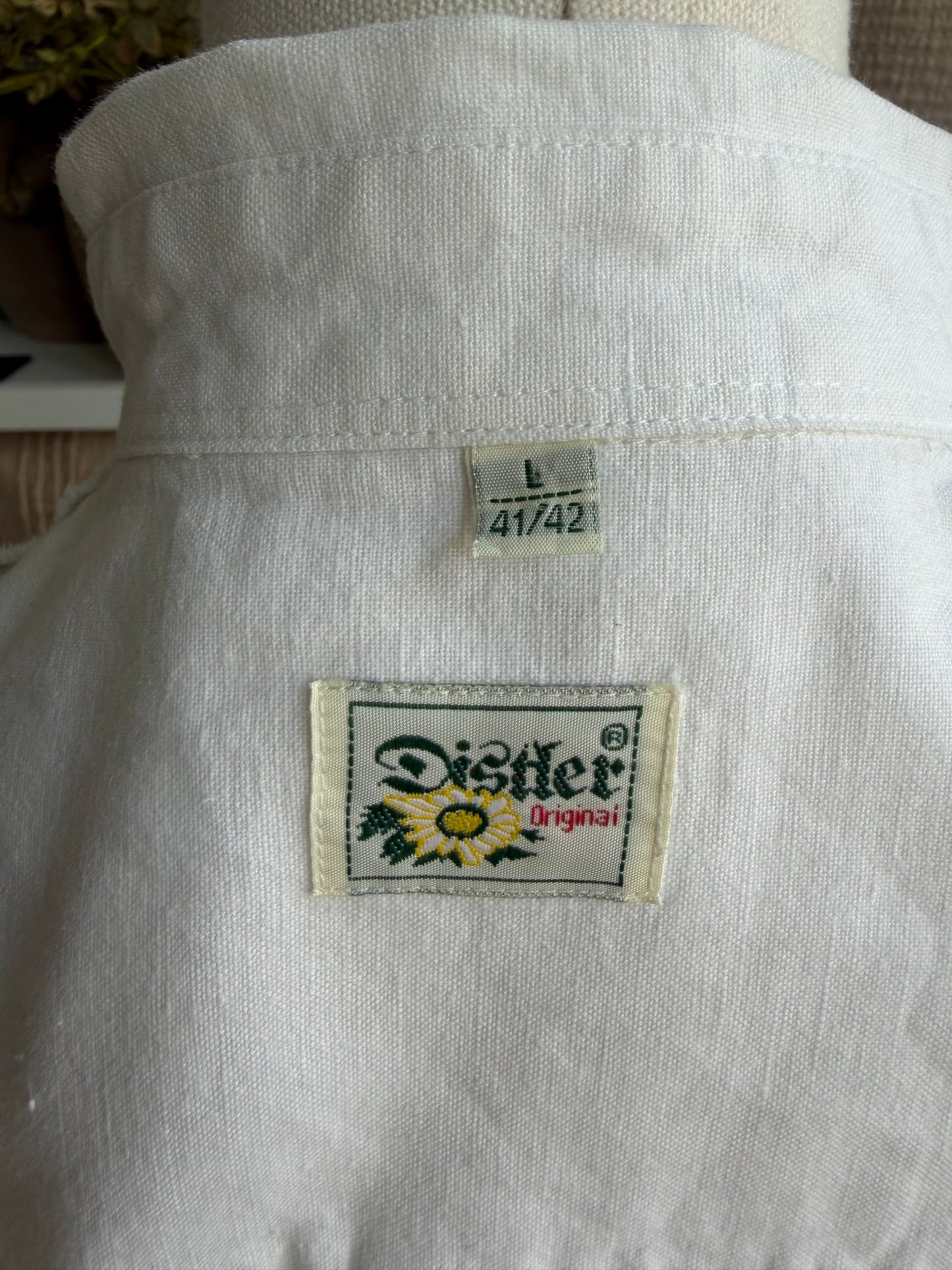 Vintage Cotton/Linen blend button down with silver buttons. Sourced in Paris