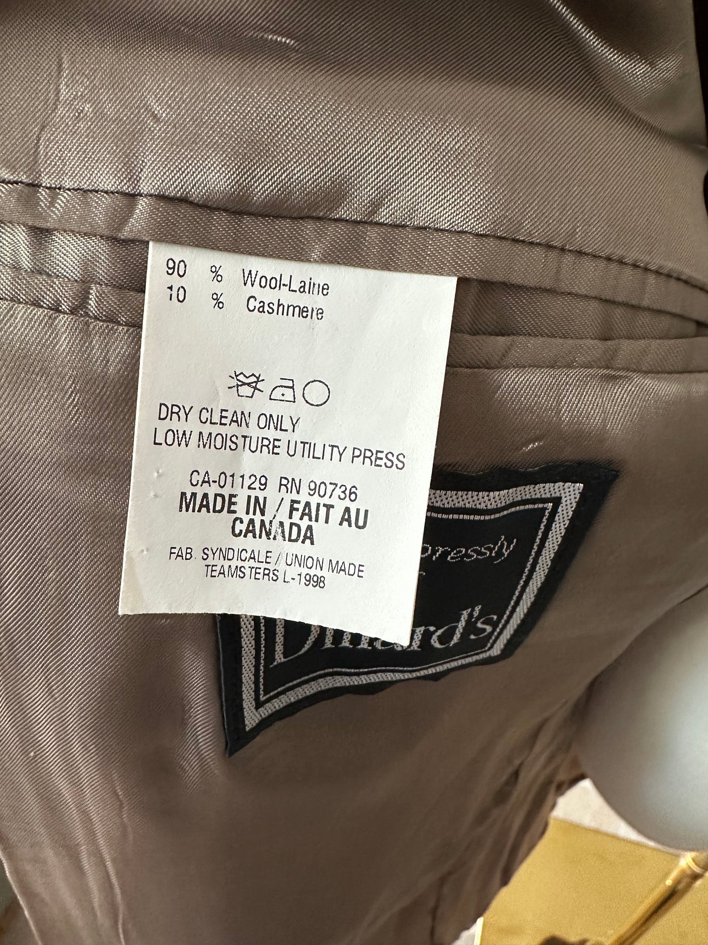 90s Ralph Lauren wool/cashmere blazer. Made in Canada