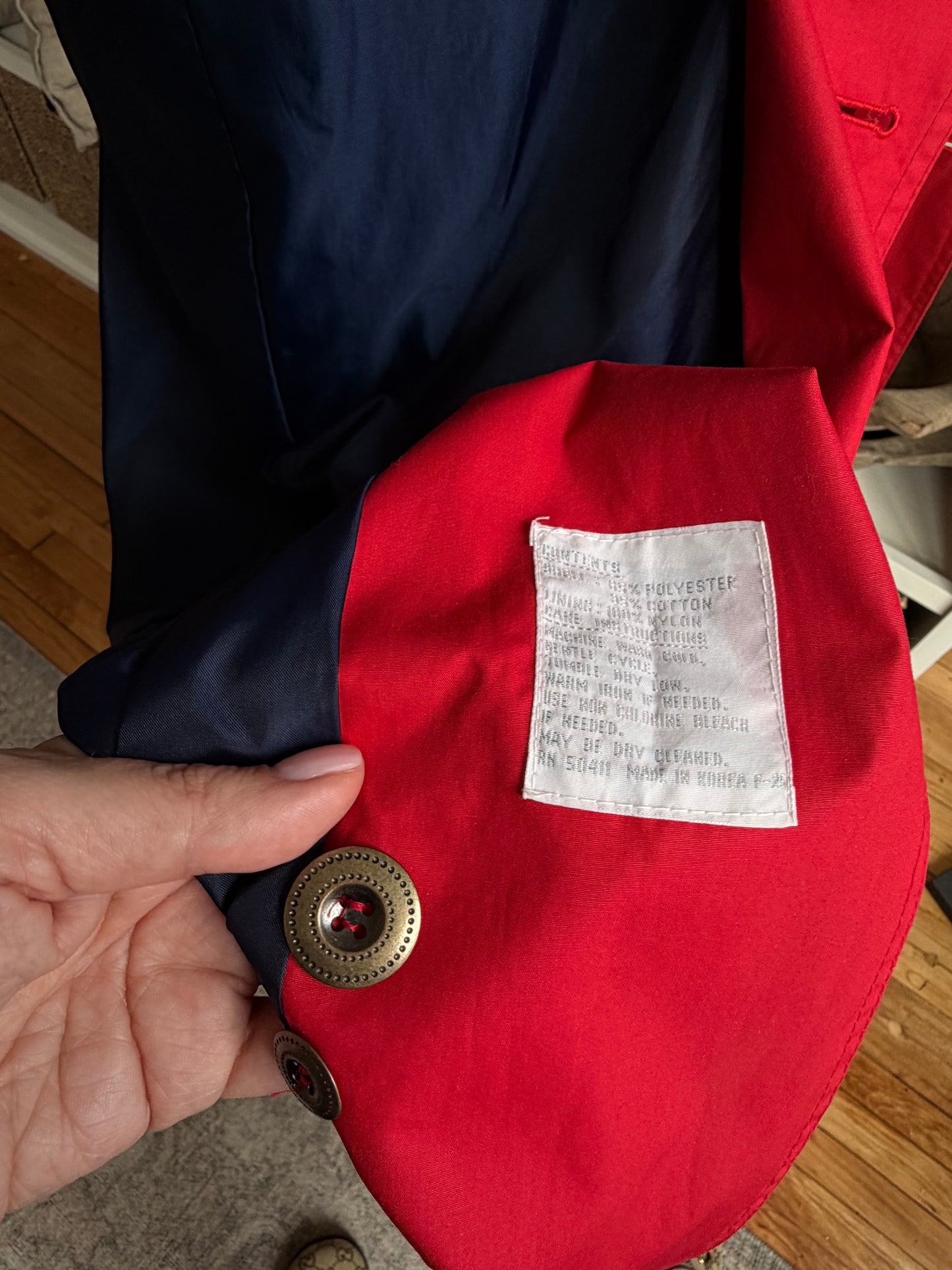 80s Fleet Street red trench with navy details. Made in Korea