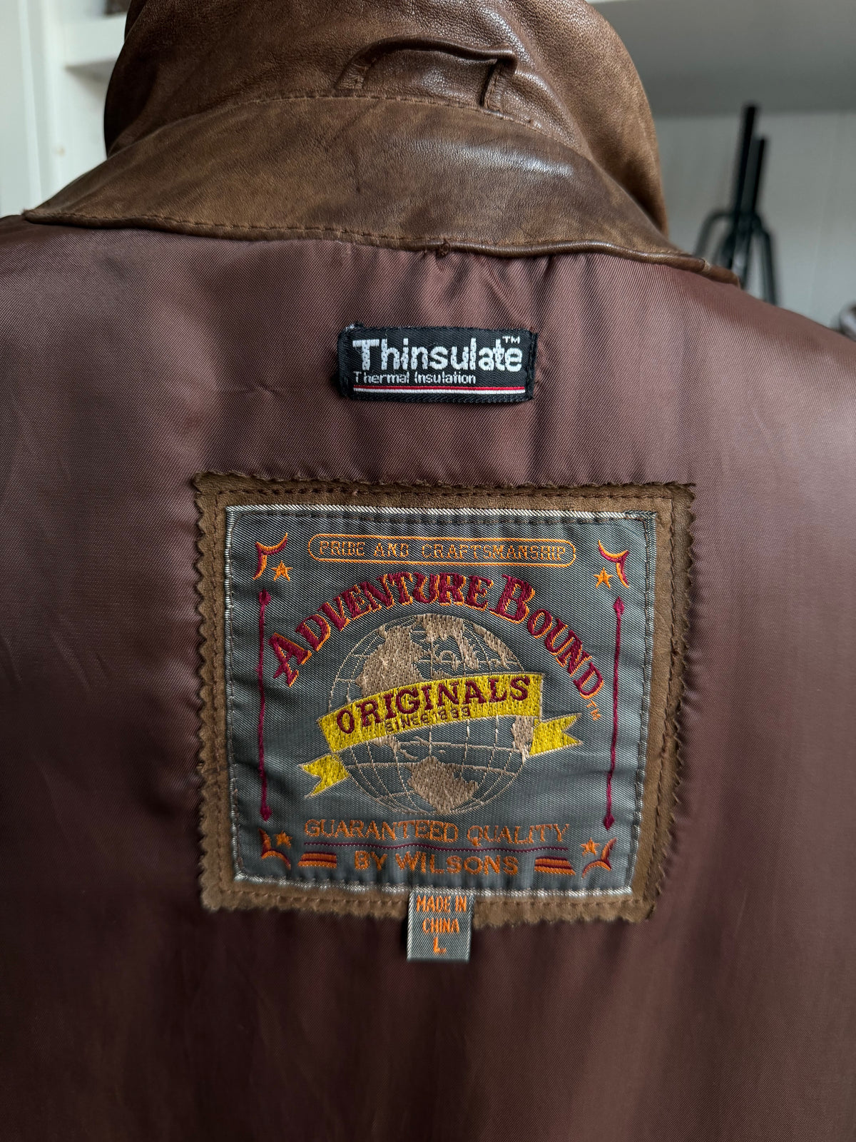 90s Wilson Adventure Bound leather bomber. Fits S-L