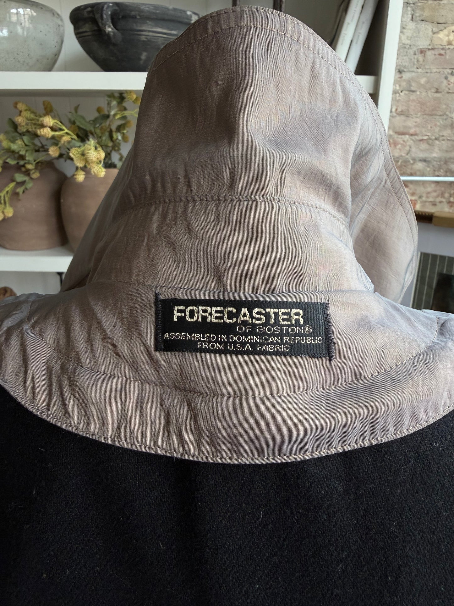 80s Forcaster trench with zip out lining. Made in the USA