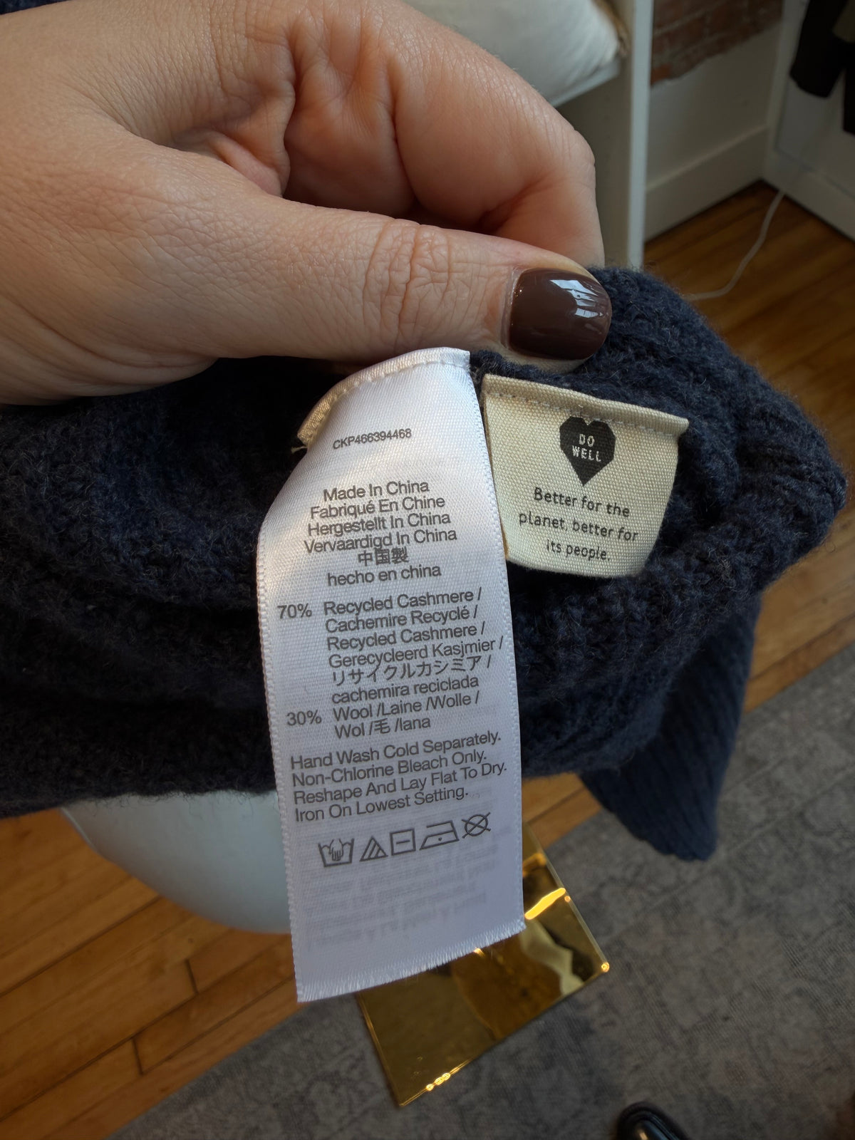 Madewell (Re)sourced cashmere turtleneck sweater in Heather Night. Size M