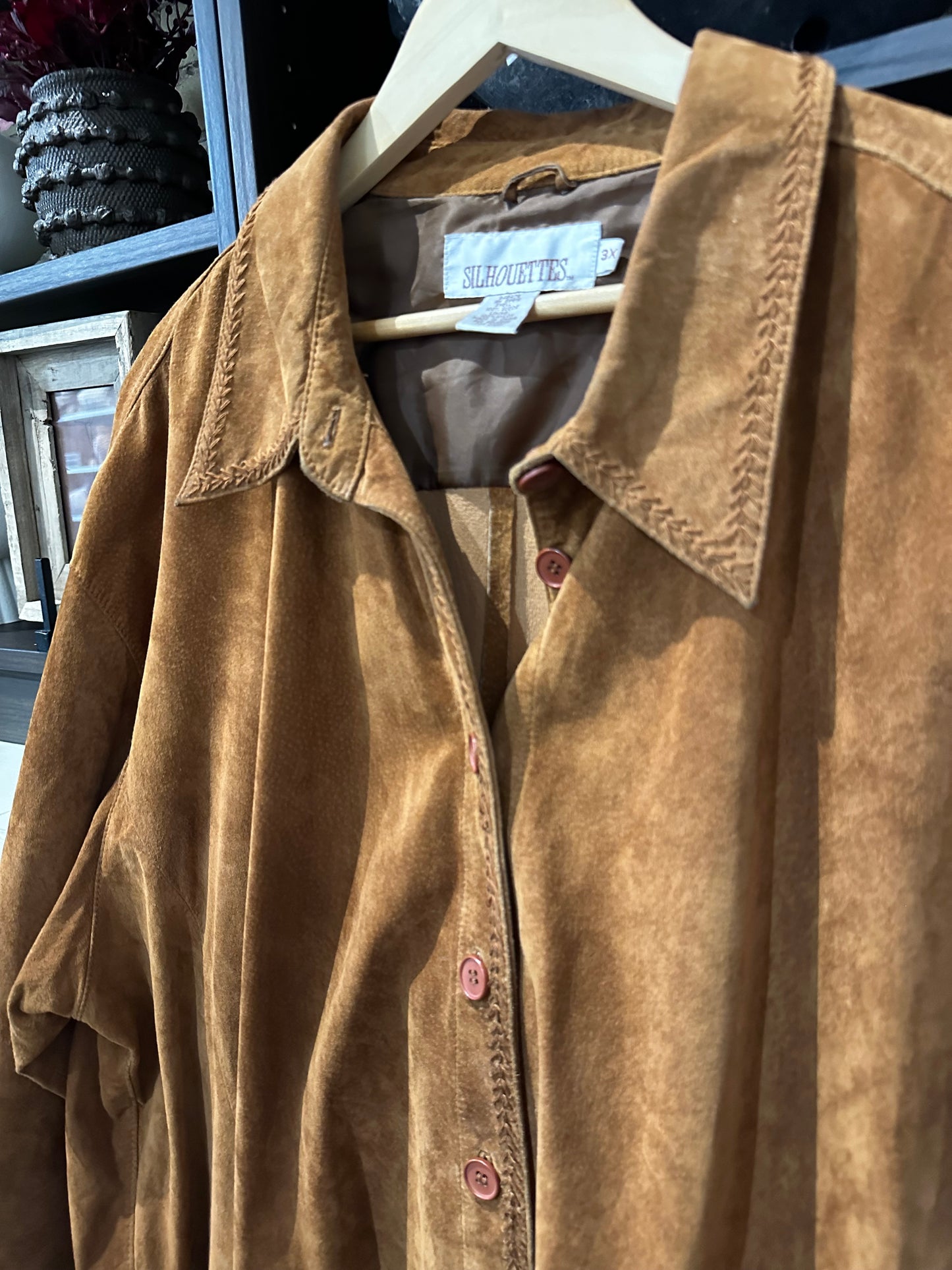 Vintage Silhouettes suede shirt jacket