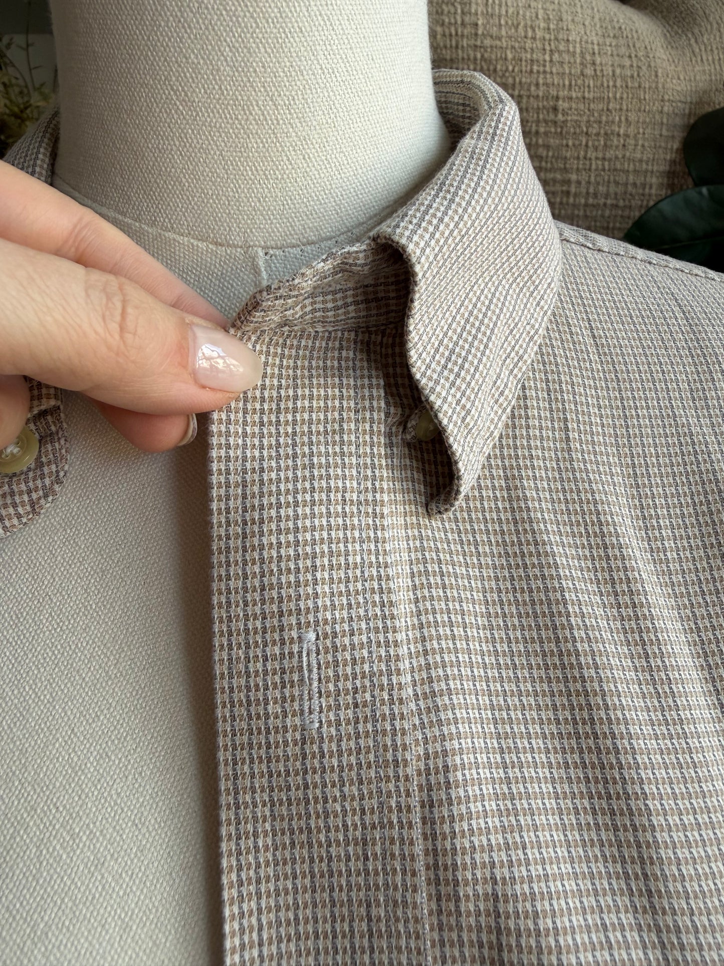 90s GH Bass & Co brown check  cotton button down