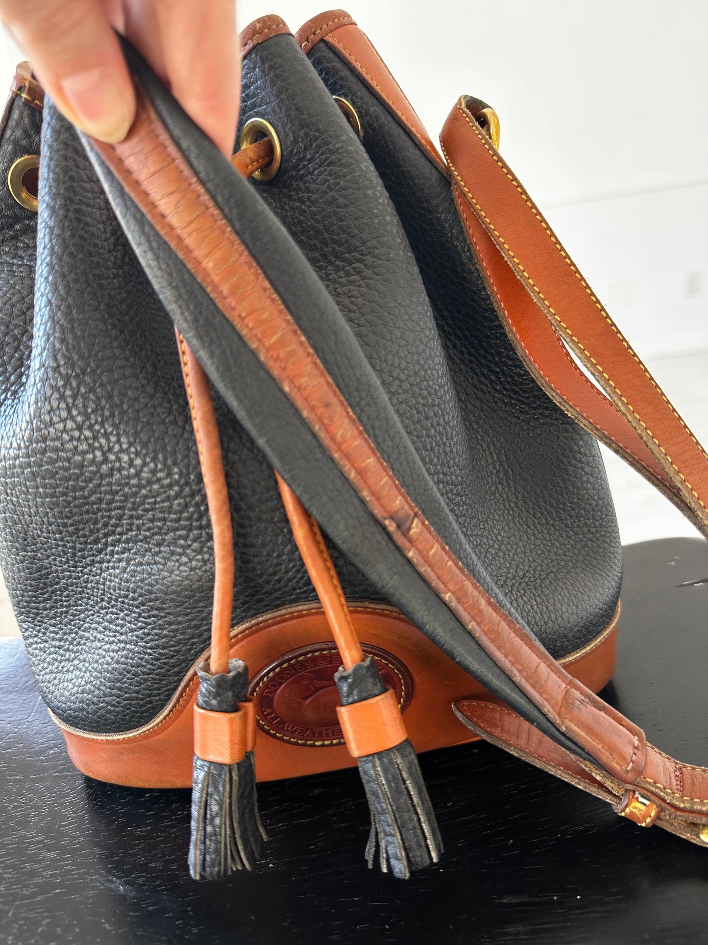 90s Dooney and Bourke black bucket bag
